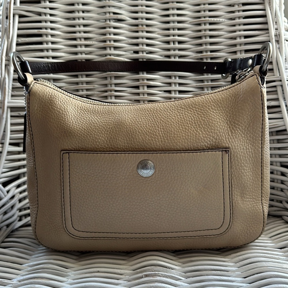 COACH Chelsea Beige Pebbled Leather Shoulder Bag - Picture 8 of 16
